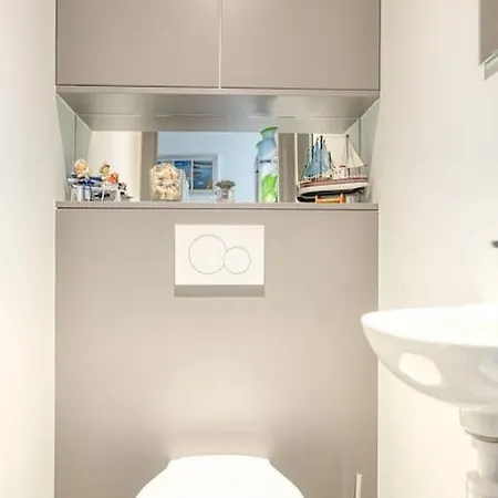 Stunning In With Free Parking Apartment Ostend