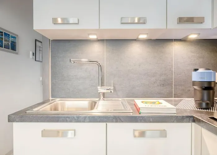 Stunning In With Free Parking