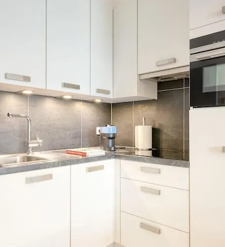 Stunning In With Free Parking 奥斯滕德